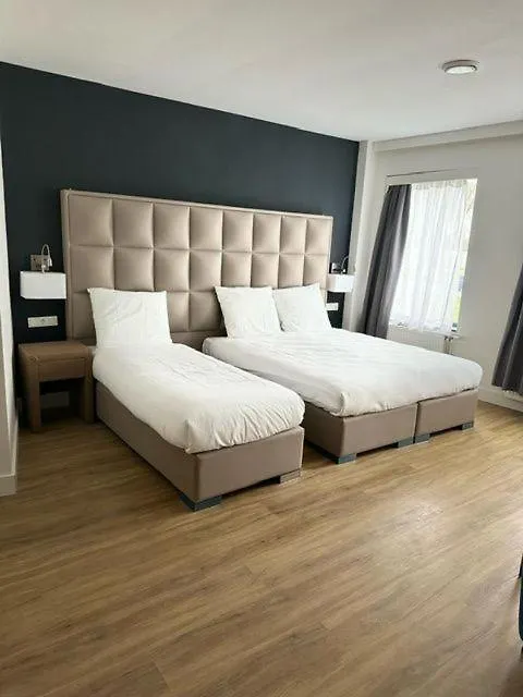 Ma Airport Hotel Hoofddorp 3*,
